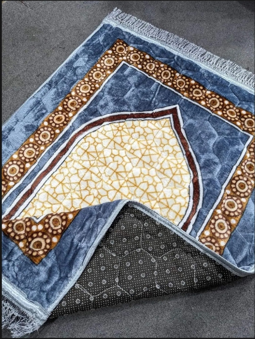 High-Quality Large Namaz Prayer Mats | Premium Quality Turkish janamaz mats - Jaynamaz for prayer